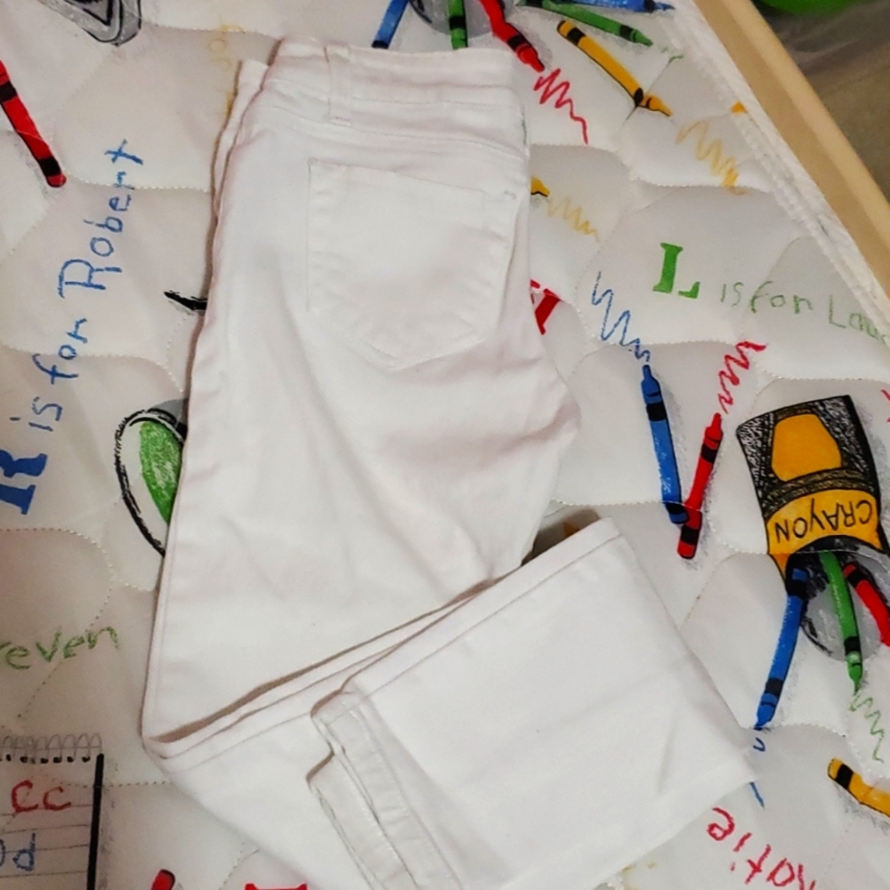 White Pants. Size 00